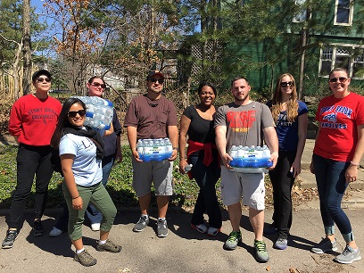 SSW students volunteering in Flint, Michigan